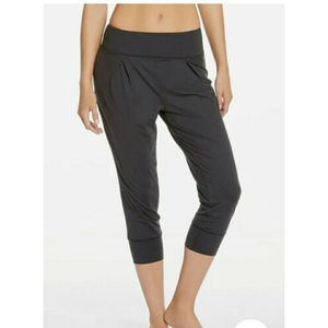 Fabletics Yogi Cropped Black Pants Women's Size XS